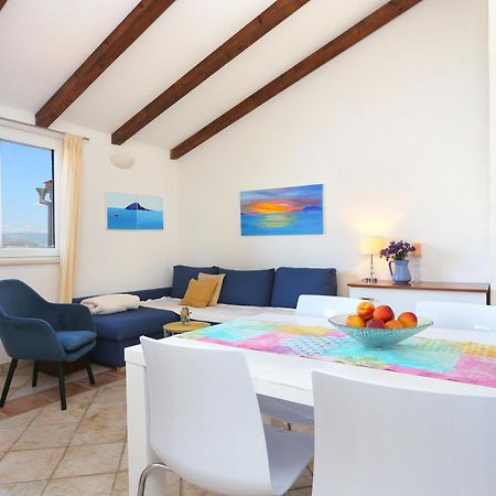Apartments By The Sea Okrug Donji, Ciovo - 12502 Okrug Gornji Bilik gambar