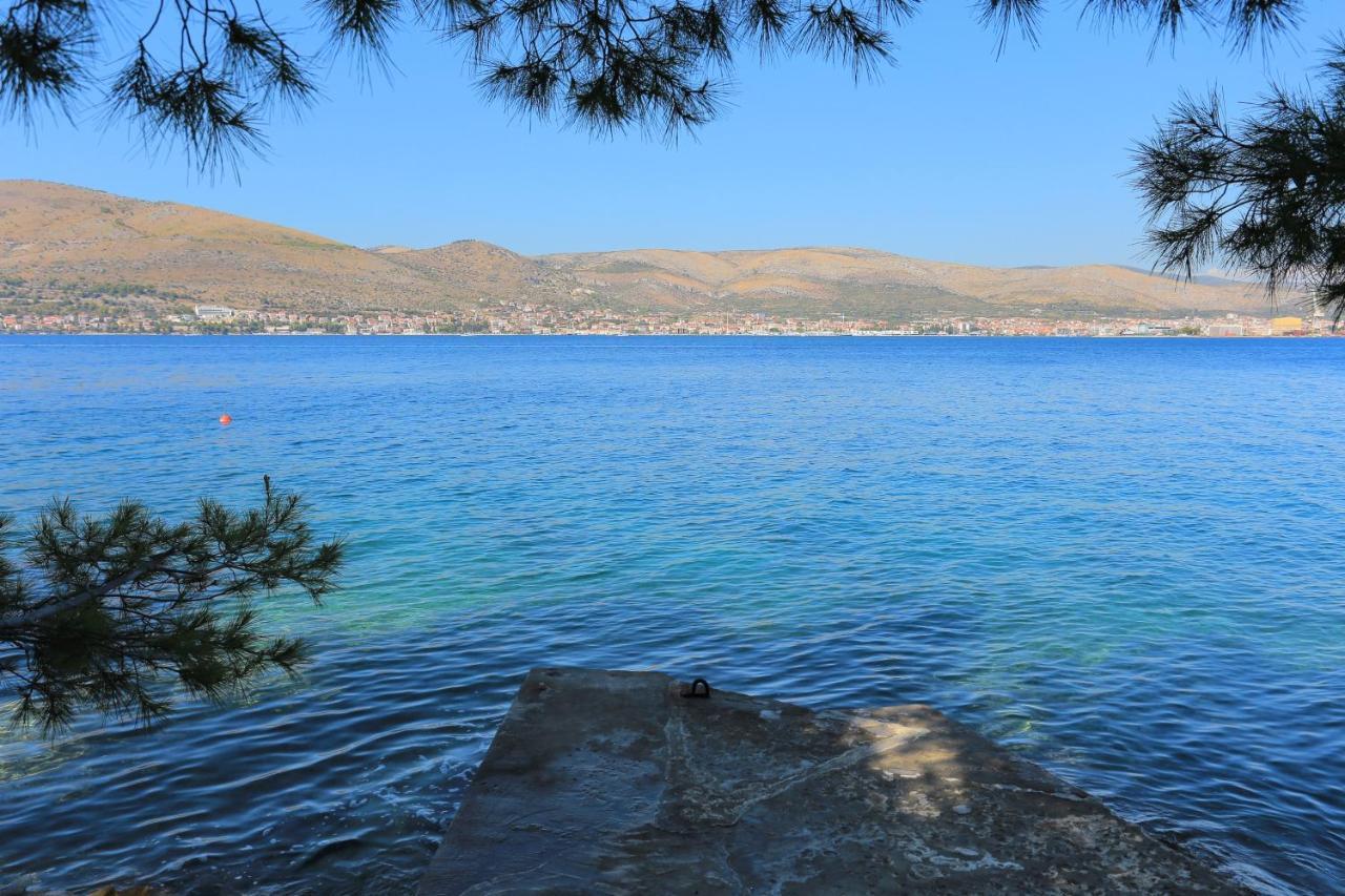 Apartments By The Sea Okrug Donji, Ciovo - 12502 Okrug Gornji Luaran gambar