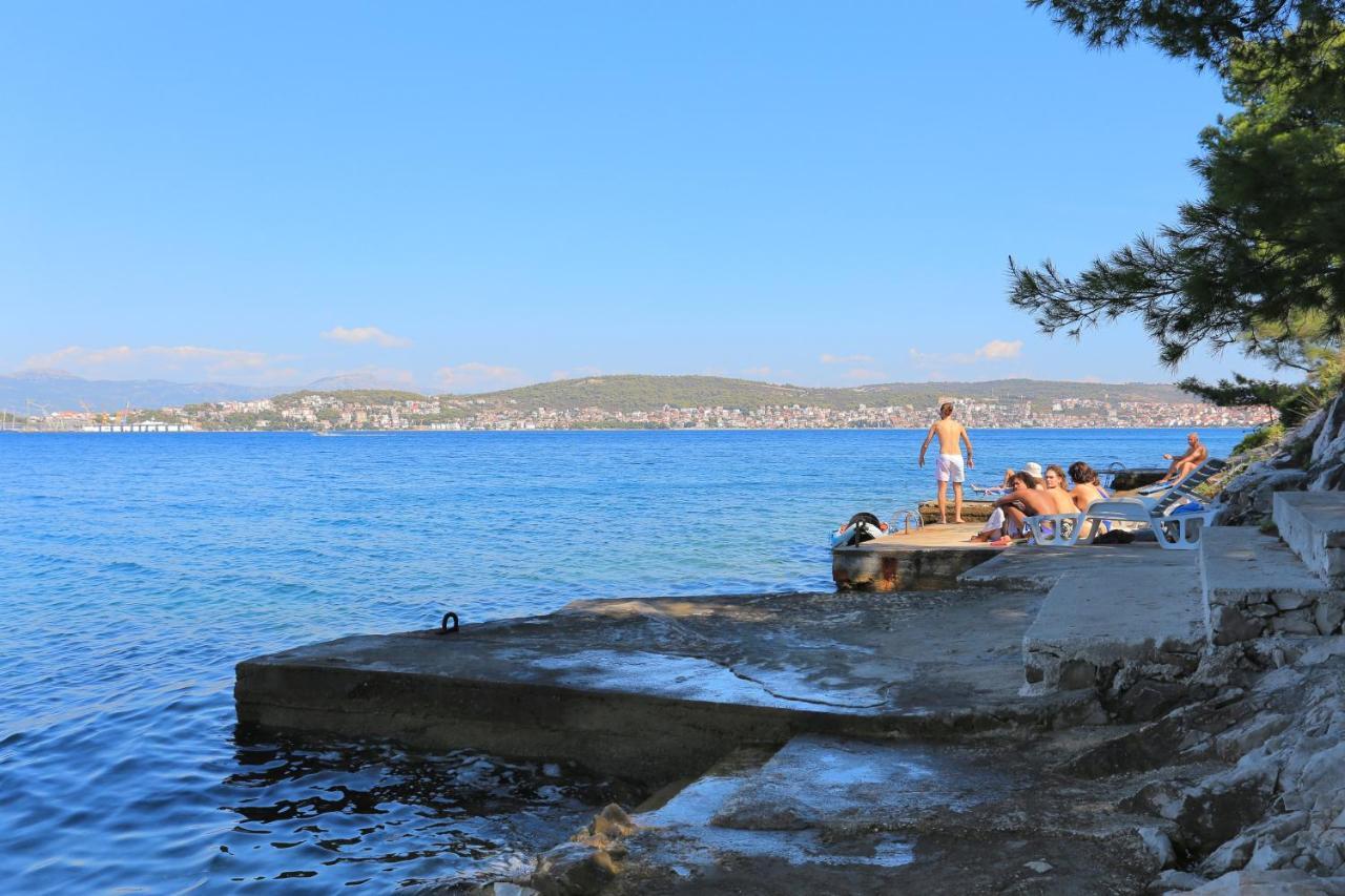 Apartments By The Sea Okrug Donji, Ciovo - 12502 Okrug Gornji Luaran gambar