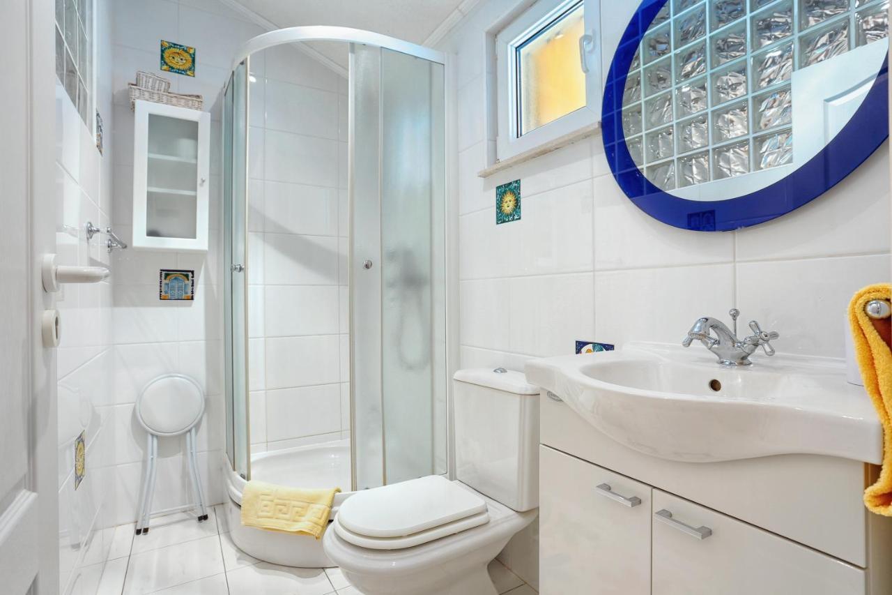 Apartments By The Sea Okrug Donji, Ciovo - 12502 Okrug Gornji Luaran gambar