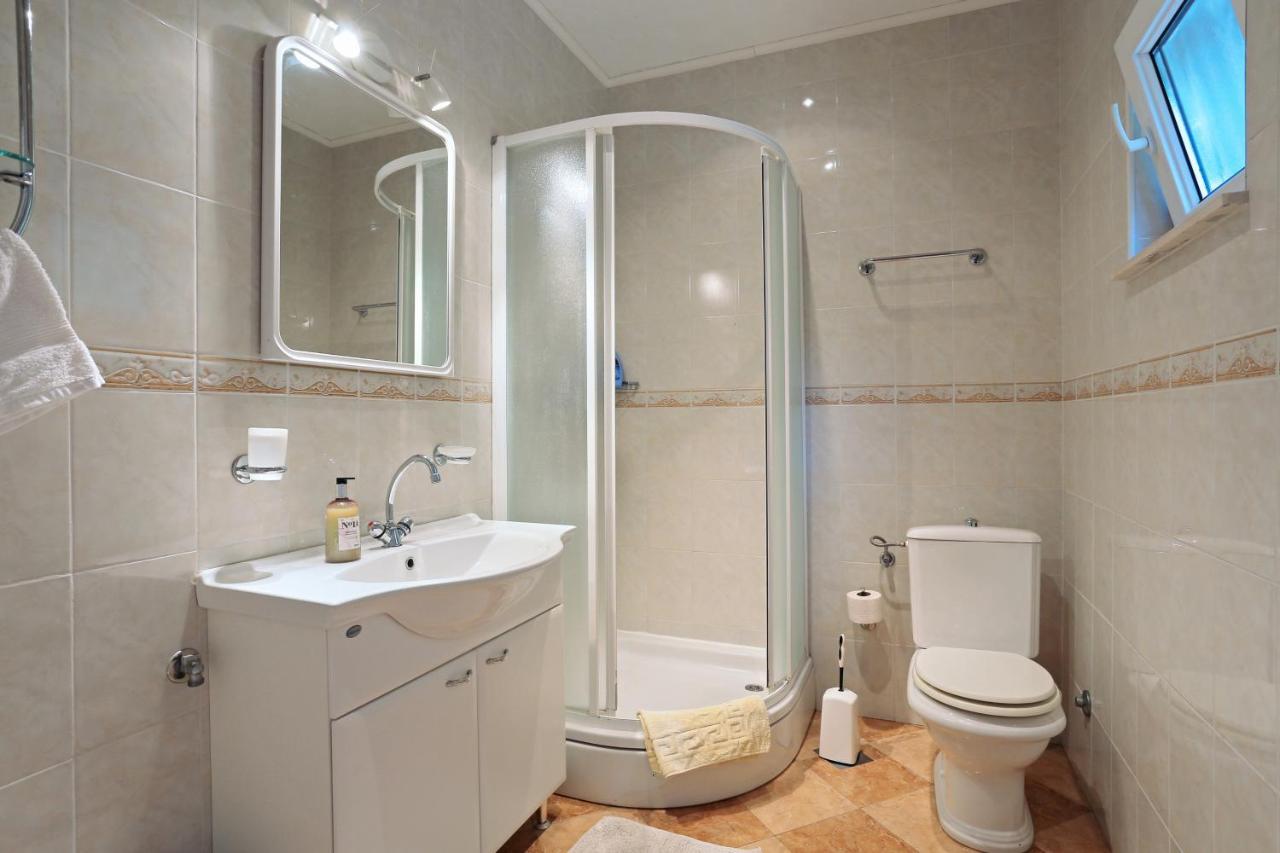 Apartments By The Sea Okrug Donji, Ciovo - 12502 Okrug Gornji Luaran gambar