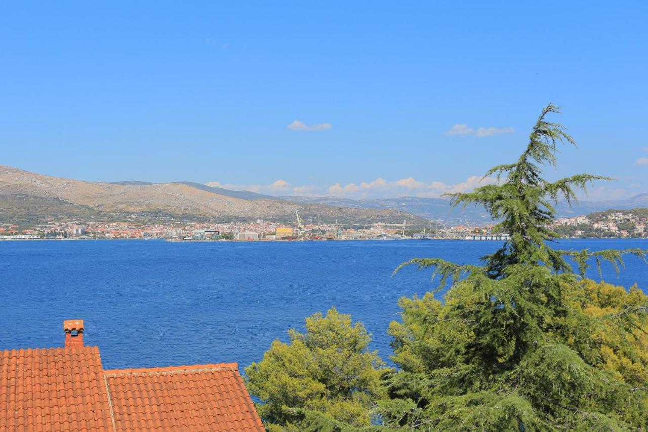 Apartments By The Sea Okrug Donji, Ciovo - 12502 Okrug Gornji Luaran gambar