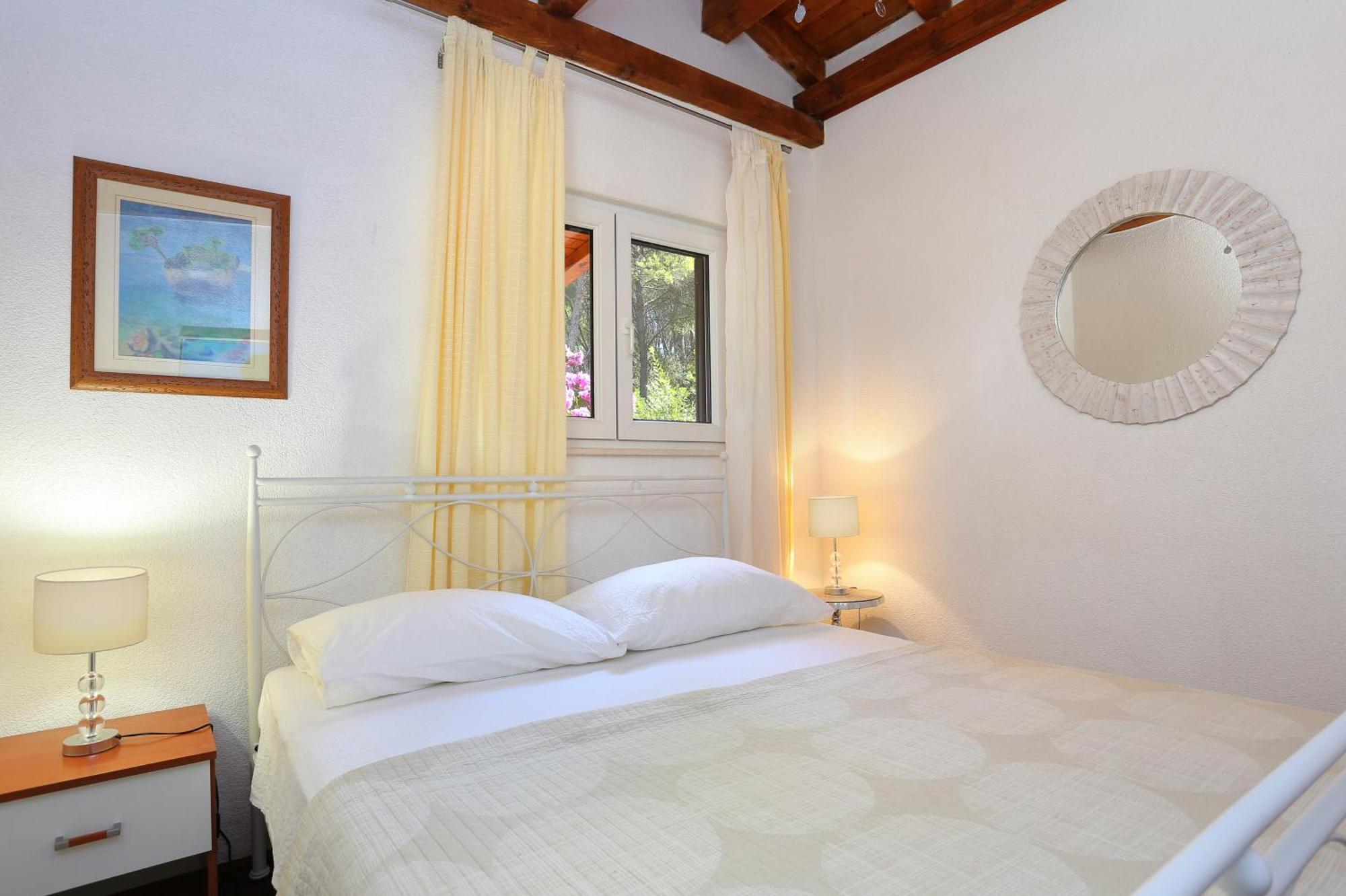 Apartments By The Sea Okrug Donji, Ciovo - 12502 Okrug Gornji Bilik gambar